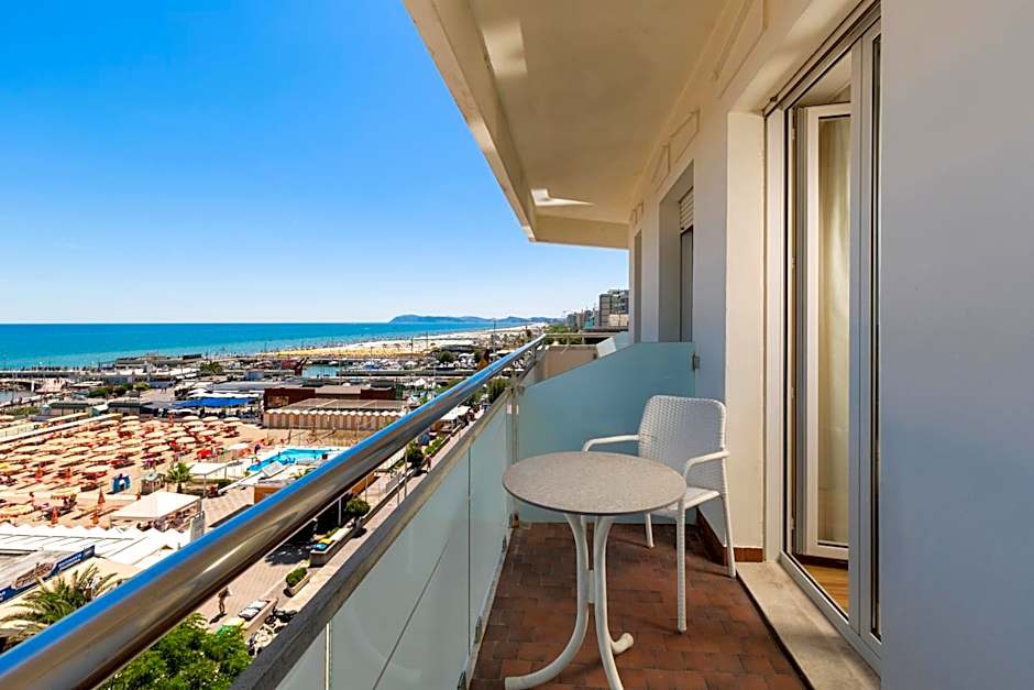 Hotel Des Nations - Vintage Hotel sul mare