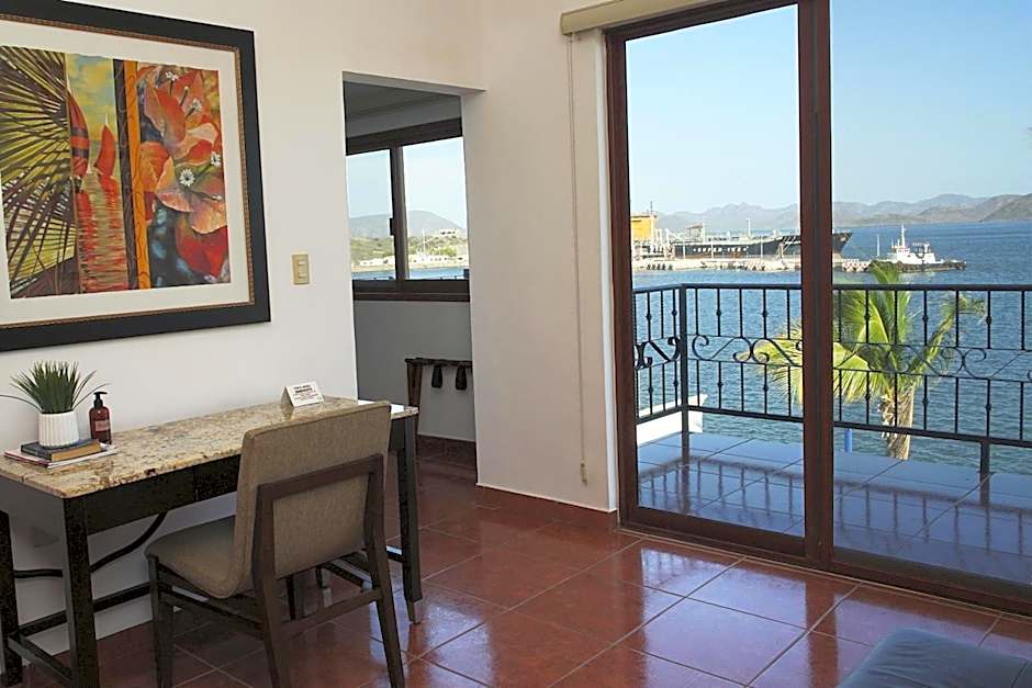 Casa de la Aduana Hotel Boutique