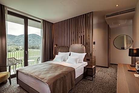 Deluxe Room with Balcony