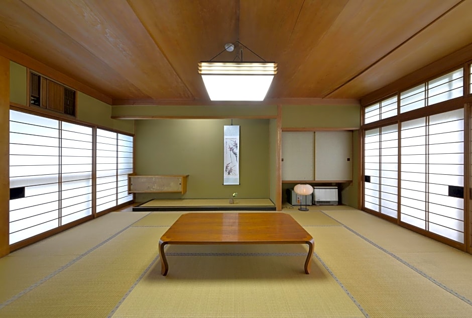 Zen Hostel