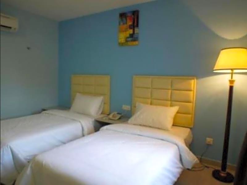 Hotel Zamburger Bukit Indah