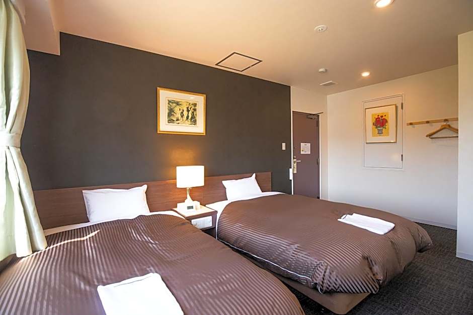 Photo 1 of 3 of 2 Beds, Nonsmoking