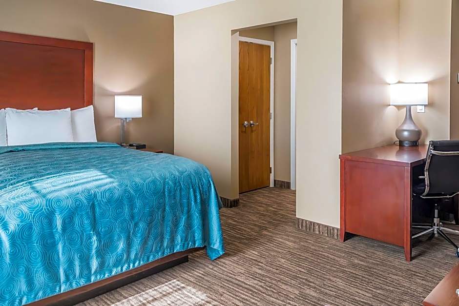 MainStay Suites Edinburg