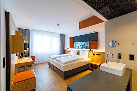 One-Bedroom Suite