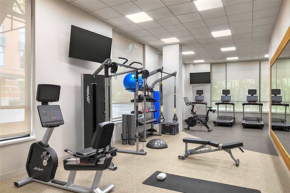 Hilton Garden Inn Arlington Shirlington