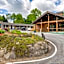 CedarWood Inn