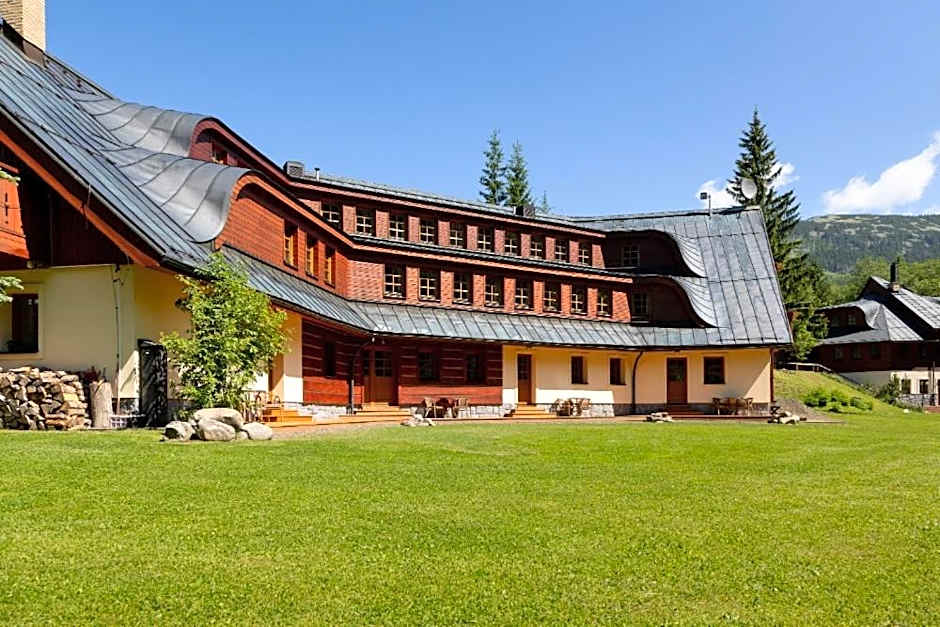 Aparthotel Pod Plání