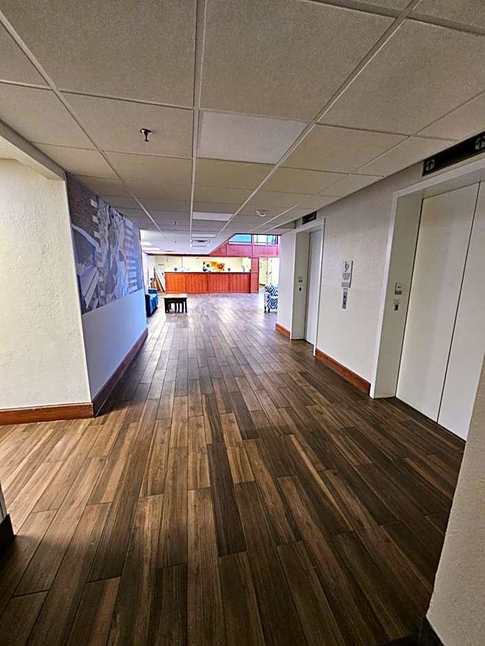 Germaine Inn South Portland