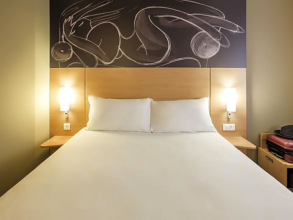 Ibis Yerevan Center