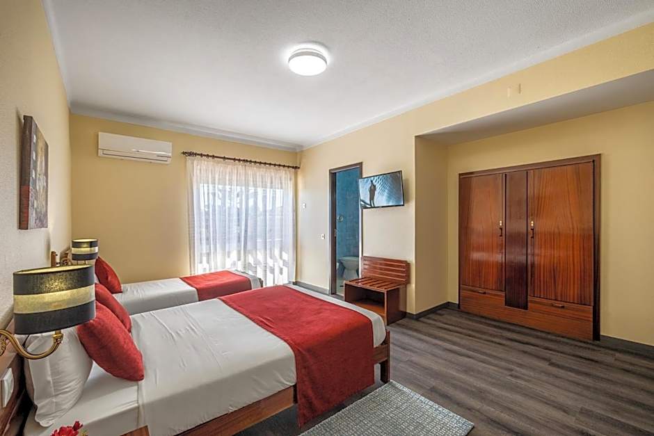 Hotel Colmeia
