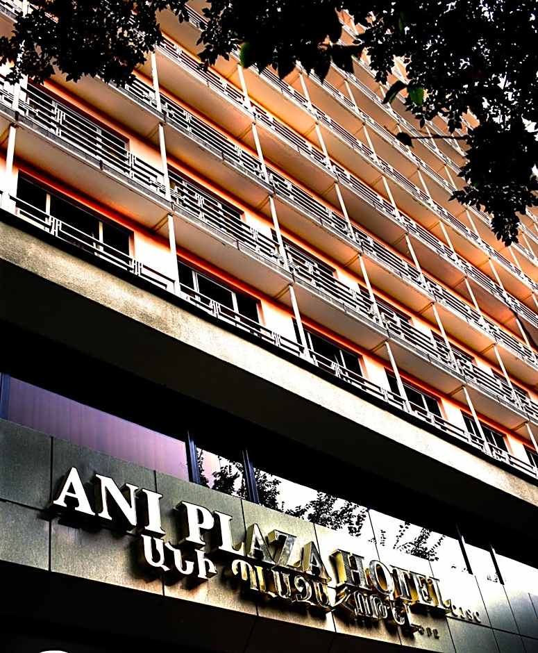 Ani Plaza Hotel