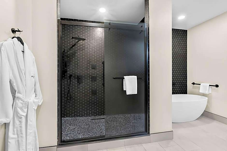 Latitude Suites Tinton Falls Eatontown - BW Premier Collection