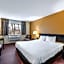 Econo Lodge Whitehall Near Michigan's Adventure