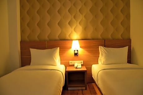 Superior Twin Room with Garden View