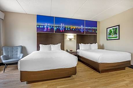 Queen Room with Two Queen Beds - Non-Smoking