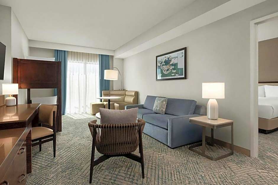 Courtyard by Marriott Anaheim Theme Park Entrance