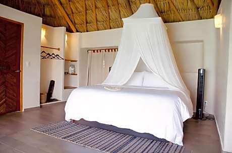 Suite with Lake View