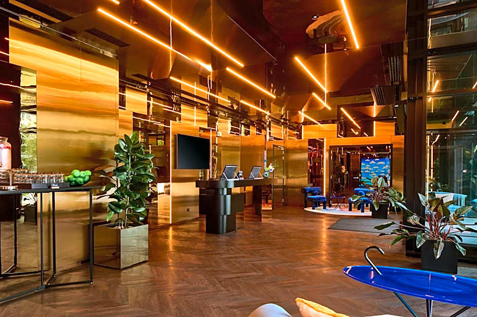 Cardo Brussels, Autograph Collection