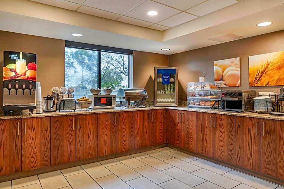 Comfort Inn University