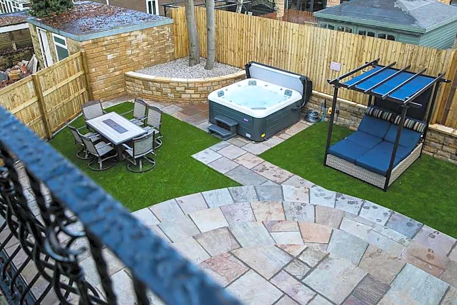Foxlow Grange by Muse Escapes