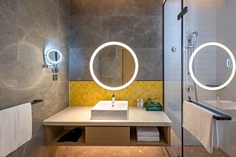 Holiday Inn Shanghai Chongming