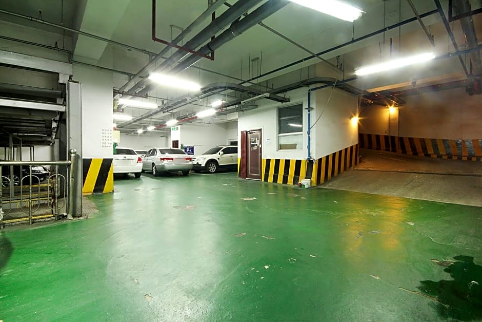 Gimhae Jangyu Check hotel