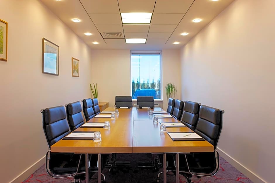 Holiday Inn Salisbury-Stonehenge By IHG