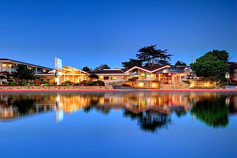 Monterey Bay Lodge