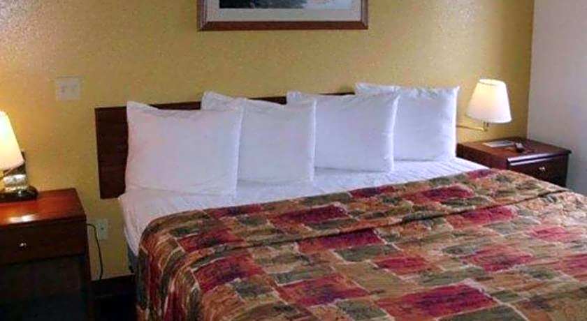 Rodeway Inn Salina