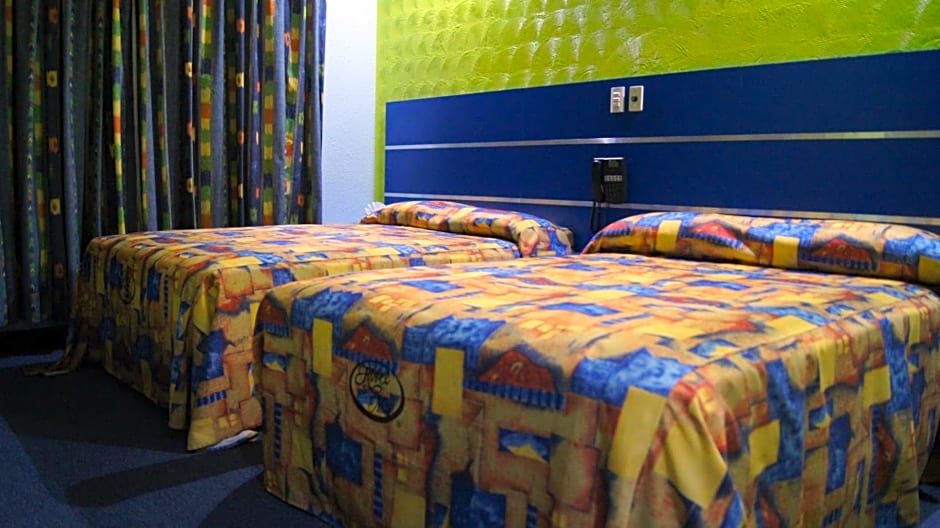 Hotel Muy