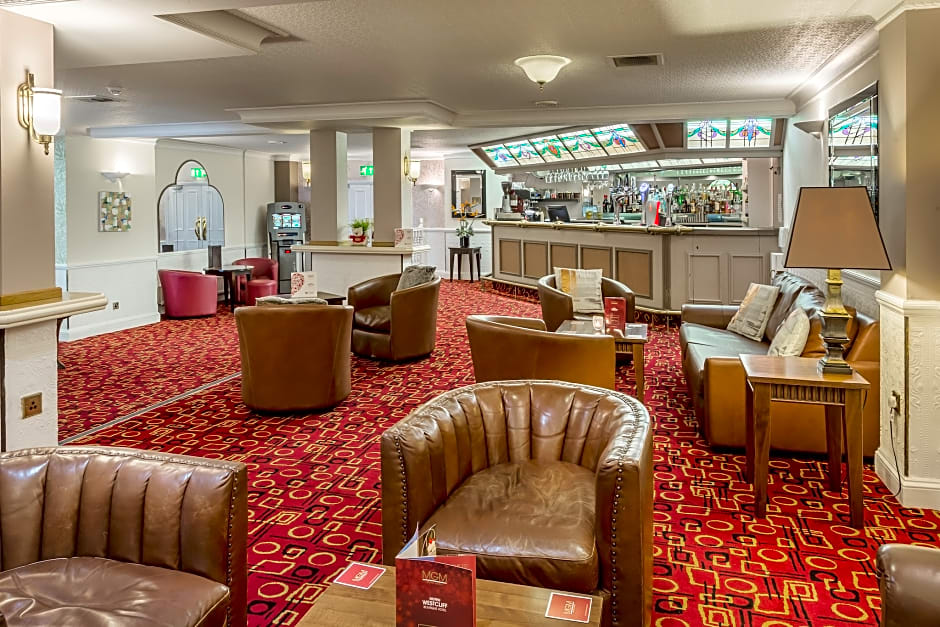 Muthu Westcliff Hotel (Near London Southend Airport)