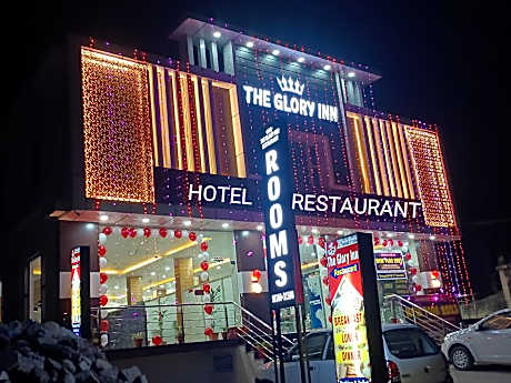 Hotel The Glory  Inn