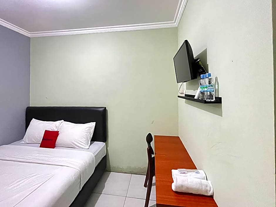 RedDoorz Syariah near Exit Tol Nganjuk