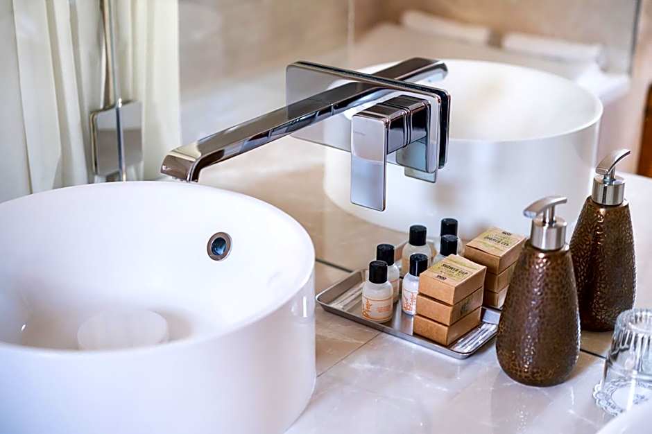 Hotel Louvre Sainte Anne