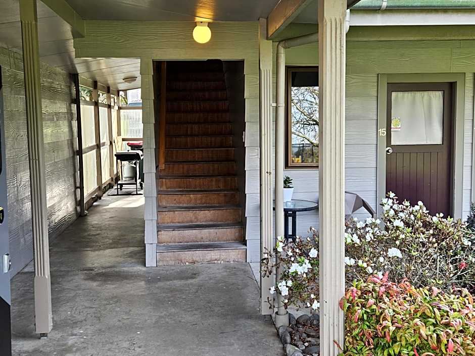 Bulls Motel & Holiday Park