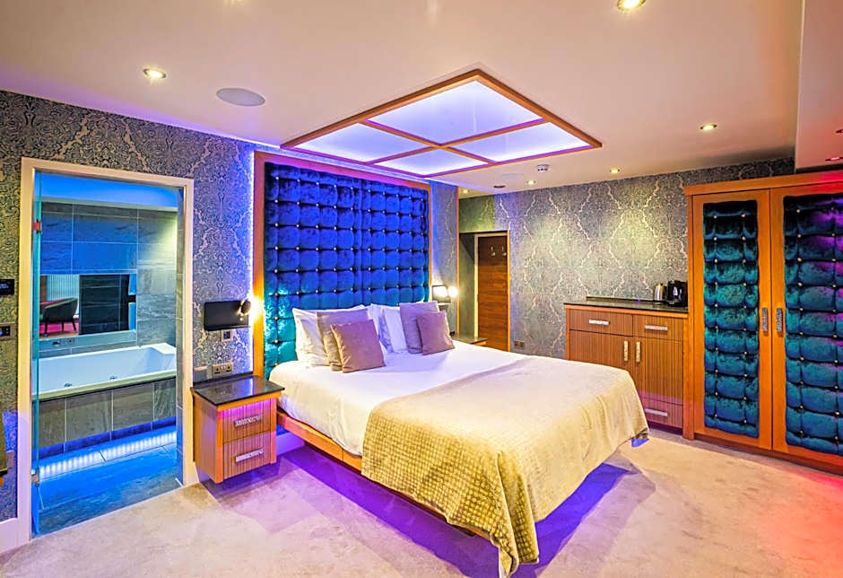 Church Suites by The Cranleigh Boutique