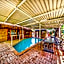 Amper Bo Guest House