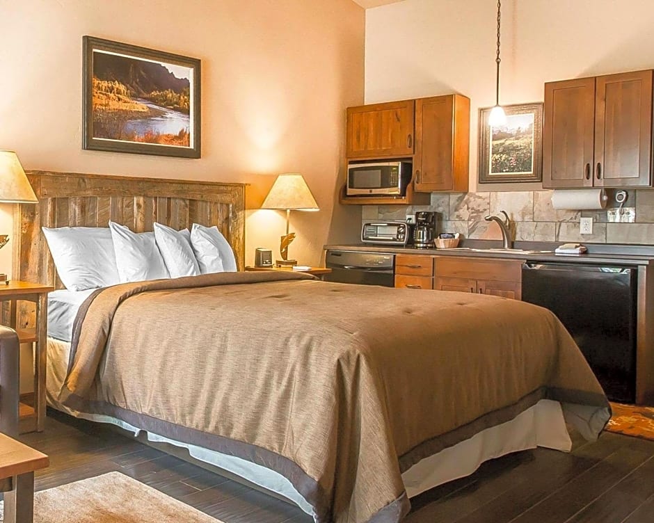 Yellowstone Valley Lodge, Ascend Hotel Collection