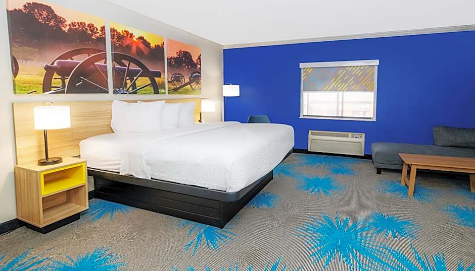 Days Inn by Wyndham Fort Smith