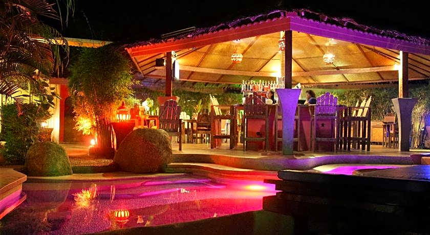 Pandora Lifestyle Hotel