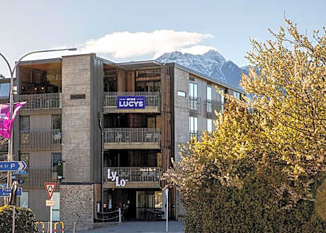 LyLo Queenstown