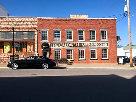 Caldwell Messenger Suites