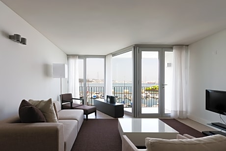 APARTMENT ONE BEDROOM