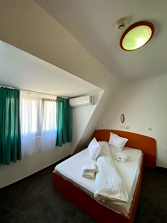 Hotel Pescarus Port Bicaz