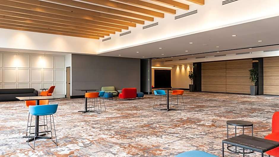 Sheraton Laval Hotel