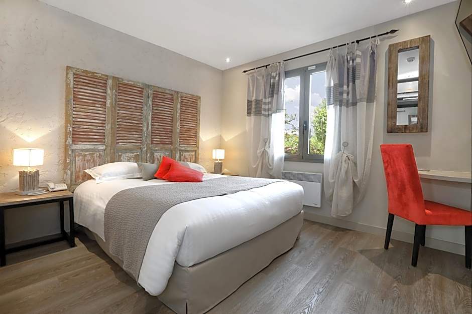Hotel Le Mas de Castel - Piscine chauffee