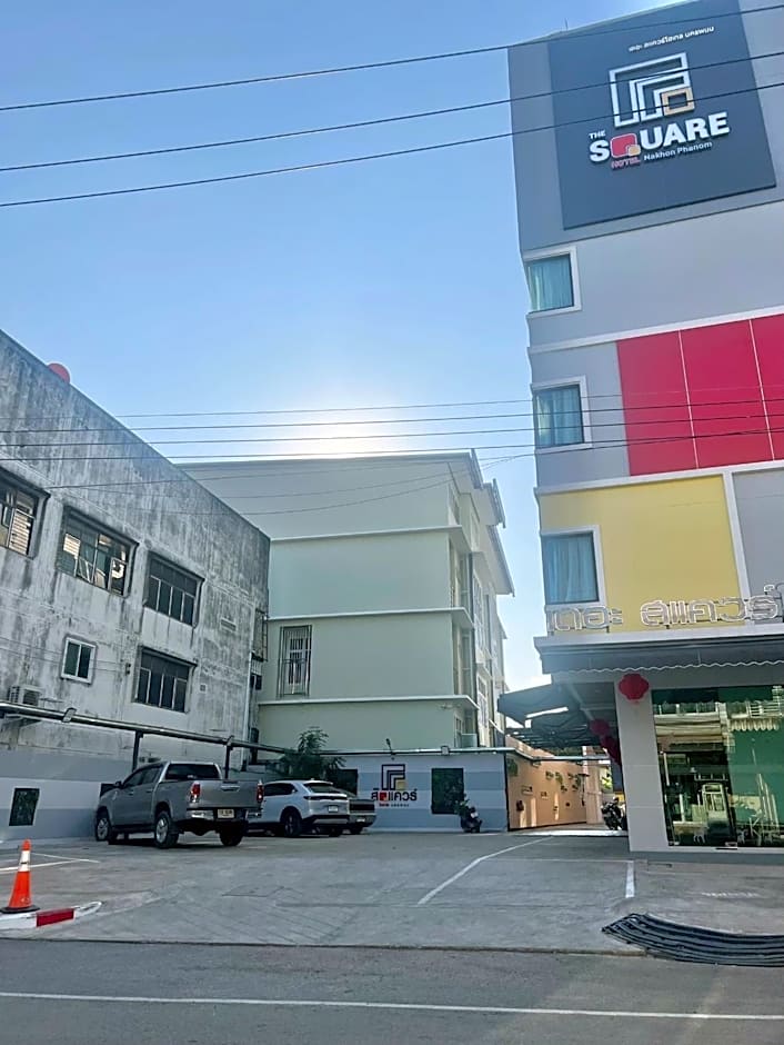 The Square Hotel เดอะสแควร์โฮเทลนครพนม