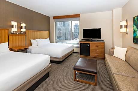 Queen Room with Two Queen Beds and View