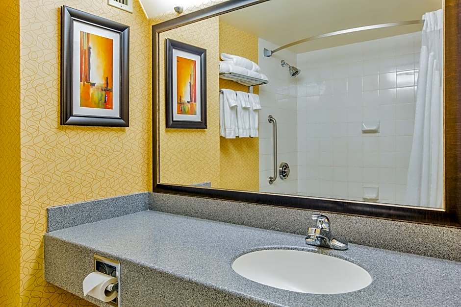 Holiday Inn Sydney Waterfront By IHG