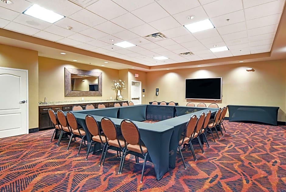Hampton Inn By Hilton & Suites Milwaukee/Franklin